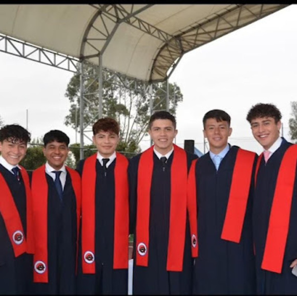 Meet your Posher, José - Picture 1 of 1